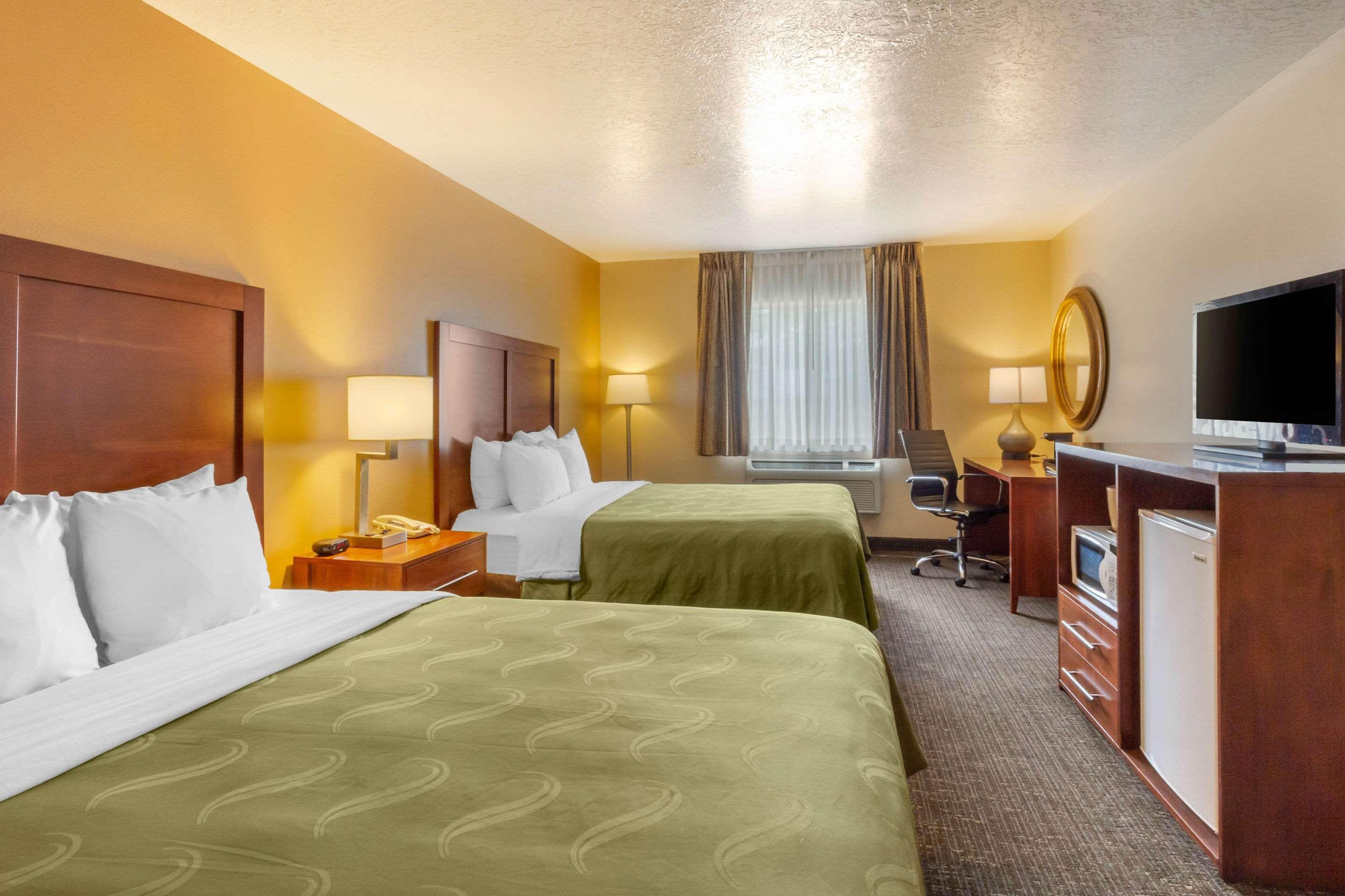 Quality Inn Logan Near University Kültér fotó