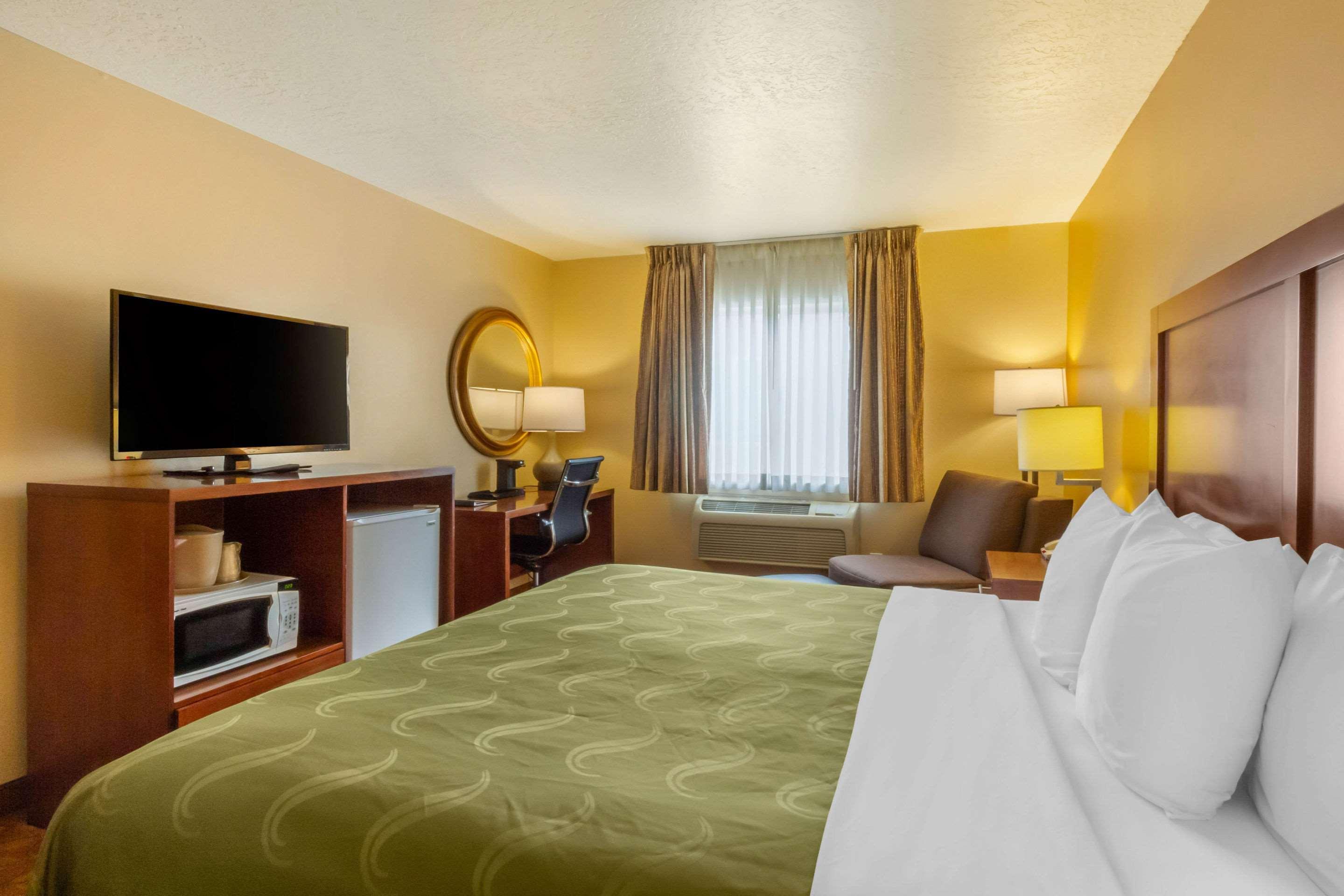 Quality Inn Logan Near University Kültér fotó