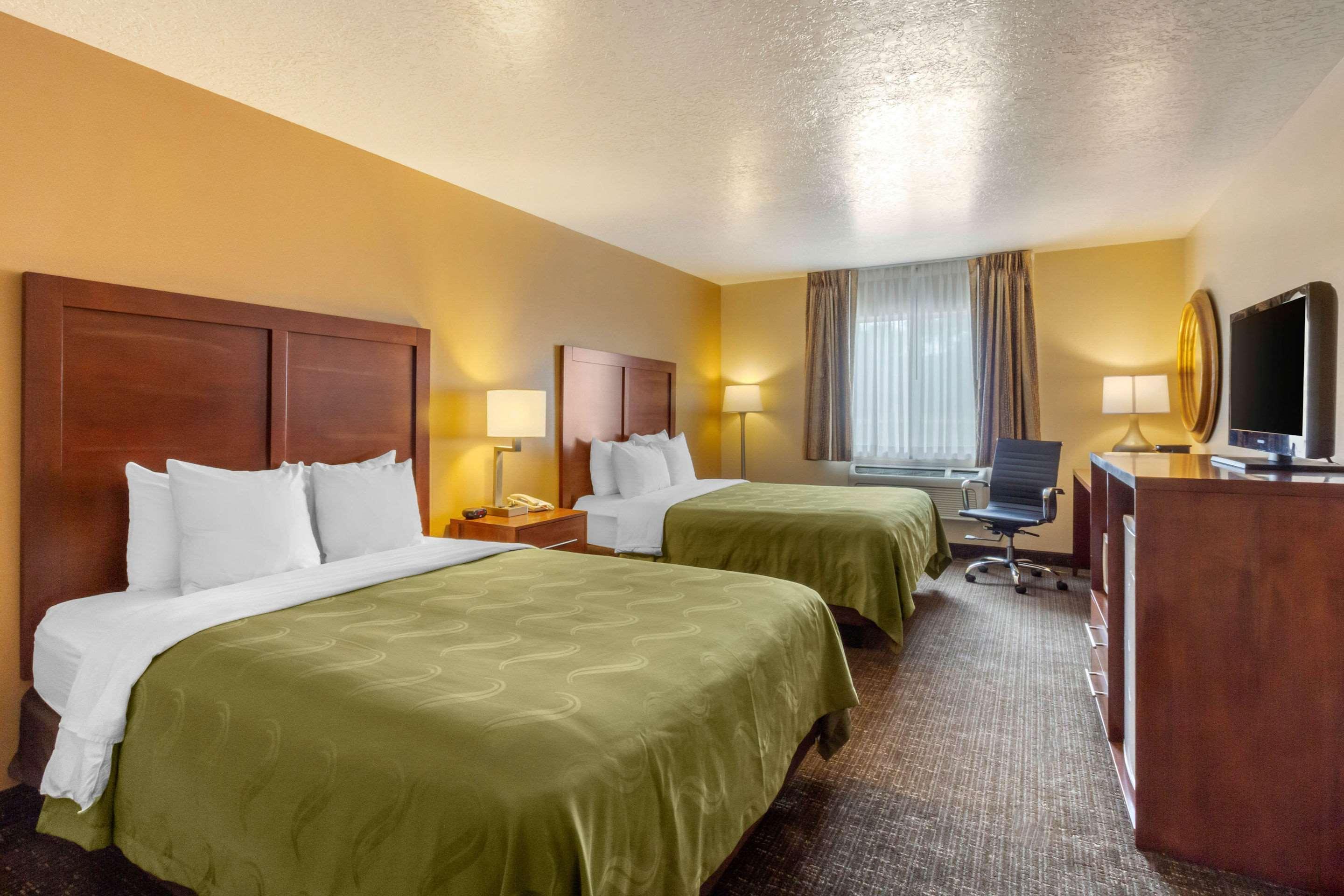 Quality Inn Logan Near University Kültér fotó