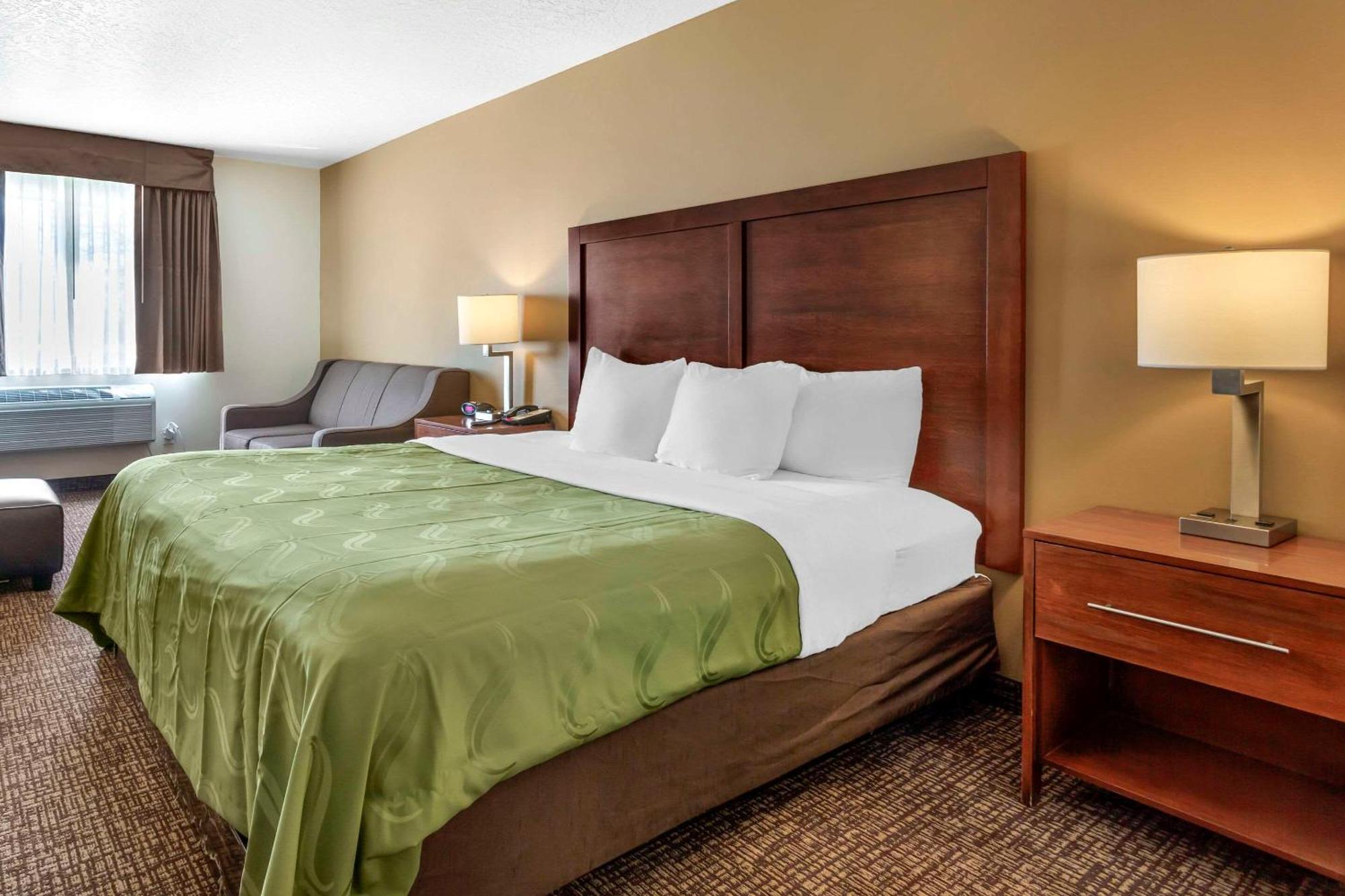 Quality Inn Logan Near University Kültér fotó
