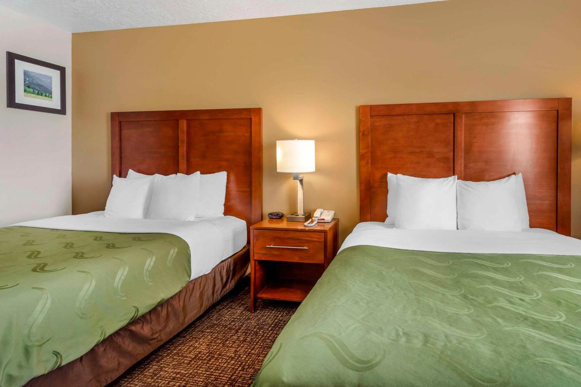 Quality Inn Logan Near University Kültér fotó