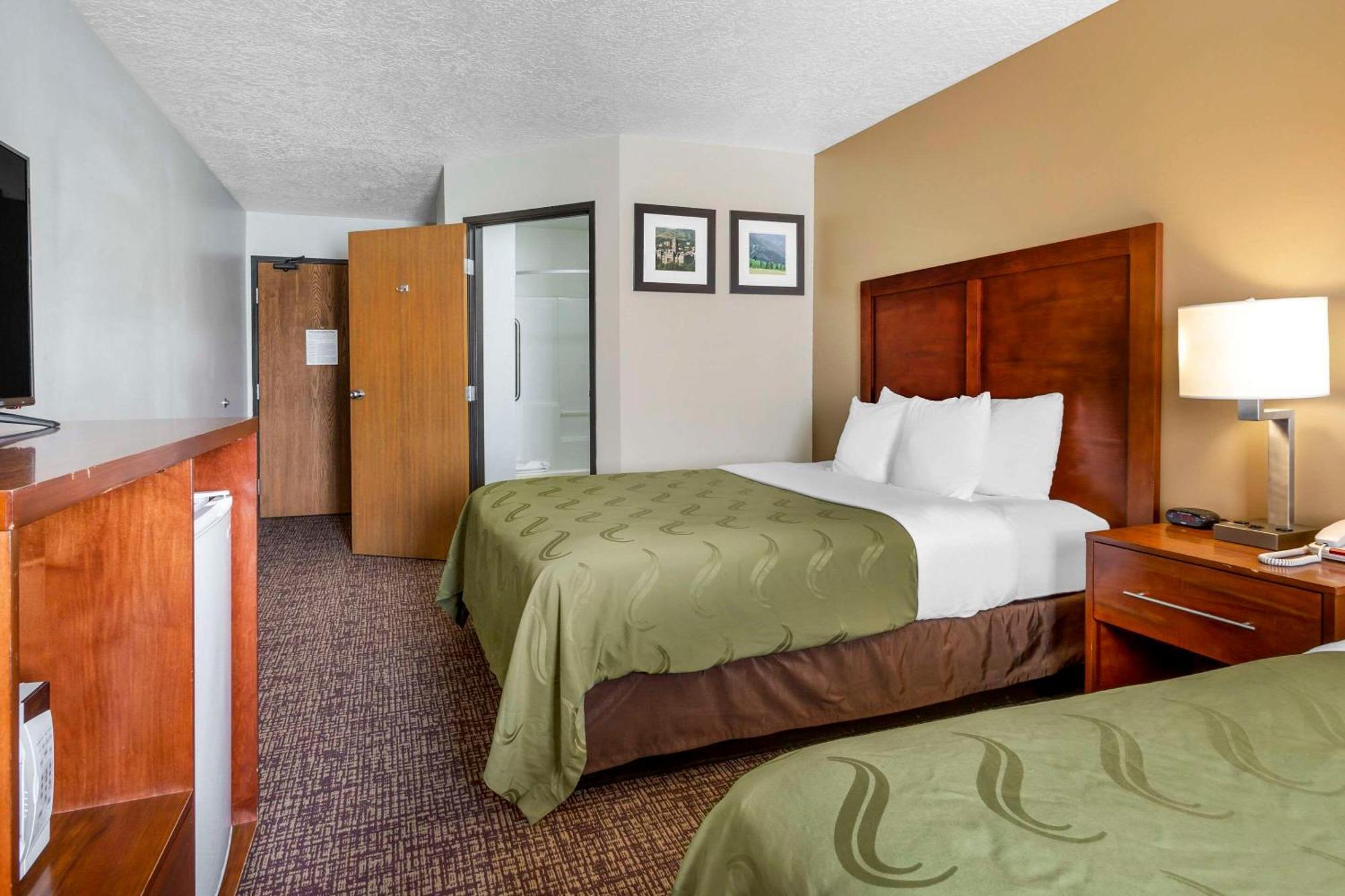 Quality Inn Logan Near University Kültér fotó